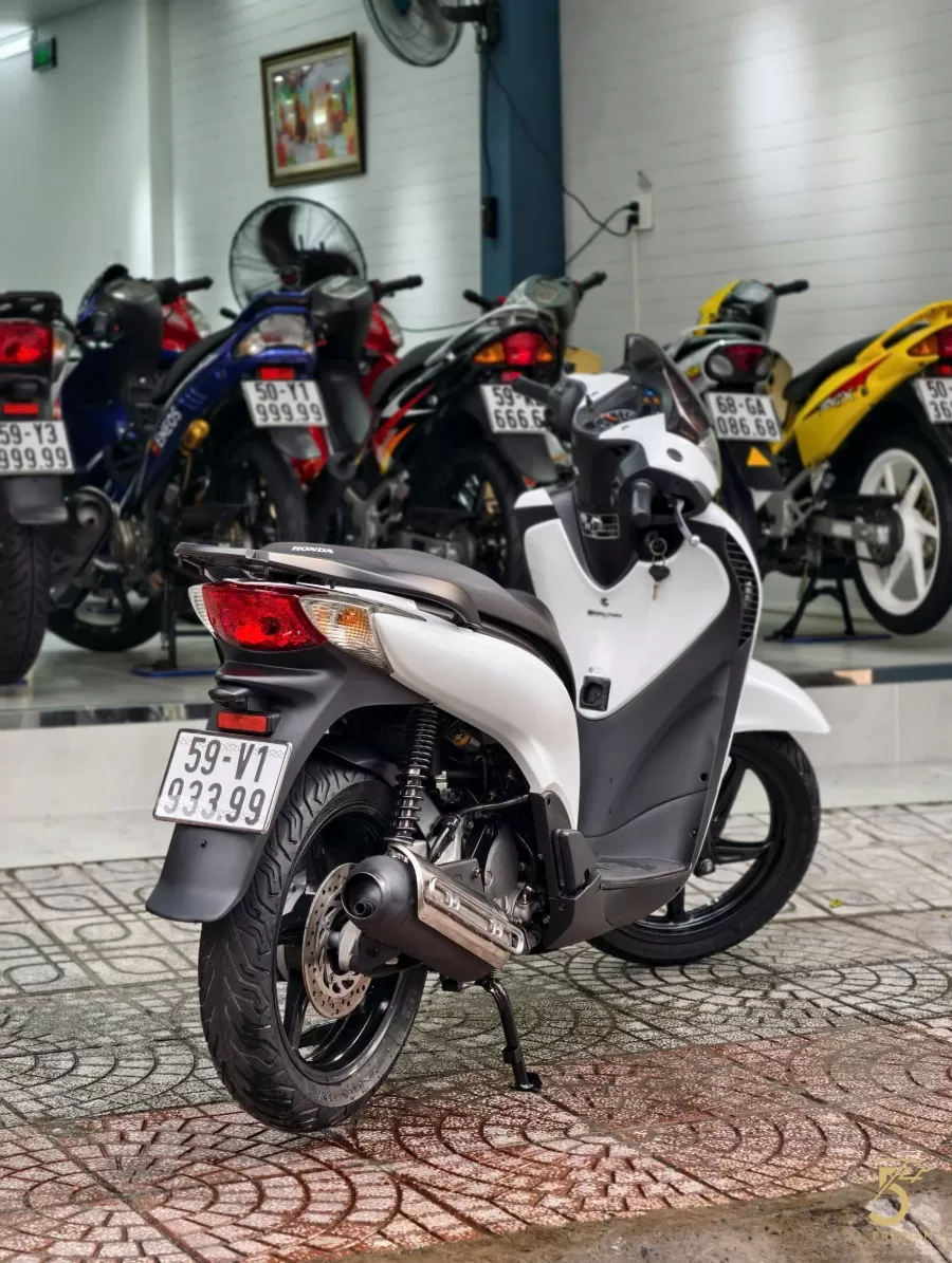 SH150i nhập Ý T10/2011