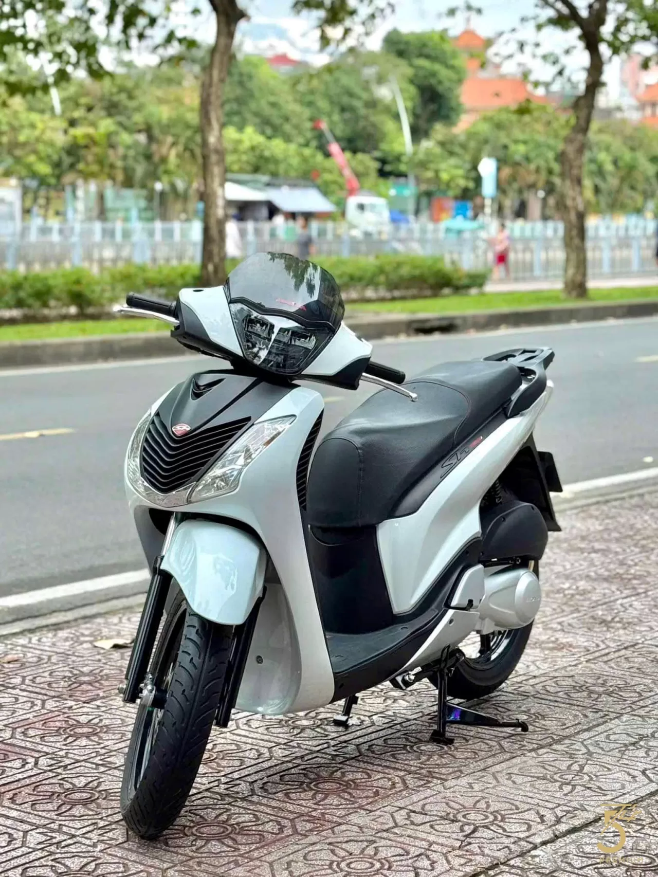 SH150i Ý 2012