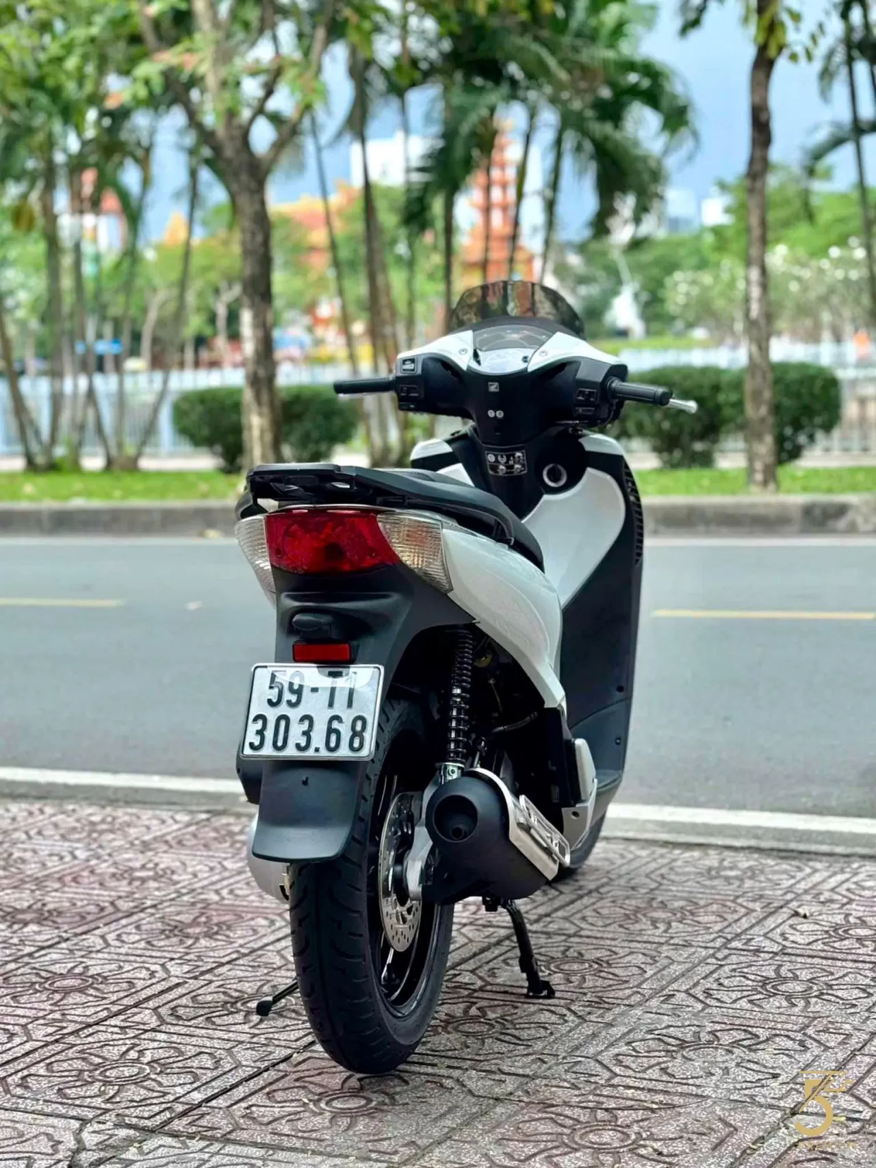 SH150i Ý 2012
