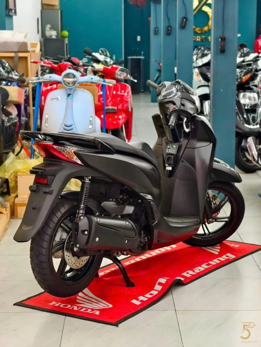 SH300i T 2020