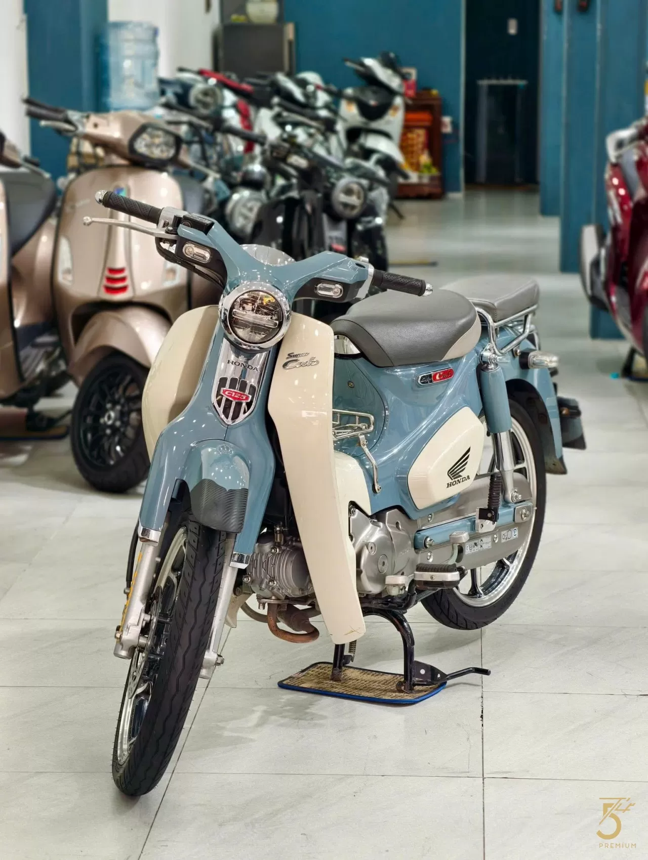 SuperCub125 màu xanh 2019