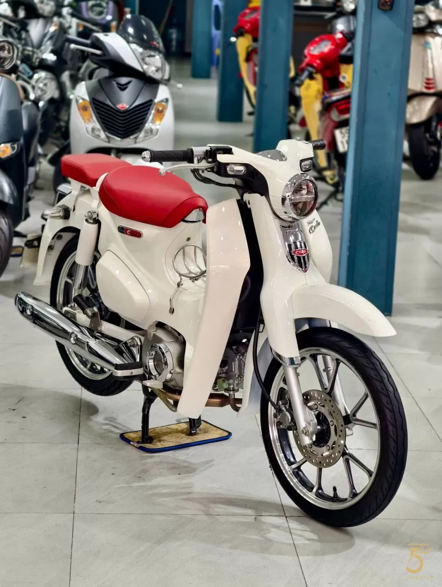 SuperCub125 trắng 2019