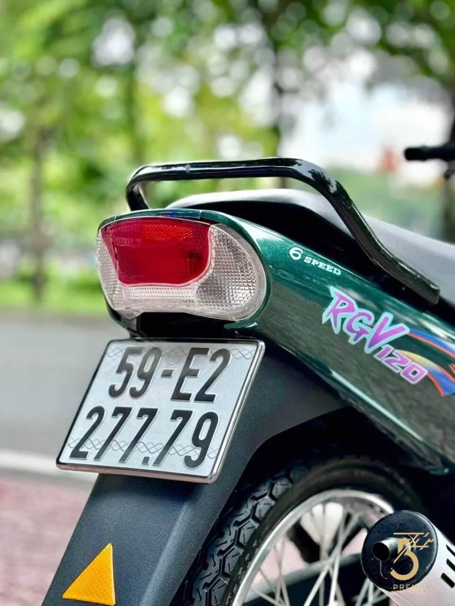 Sport 120 HQCN 1999 biển số “Ông Trời - Thần Tài" may mắn